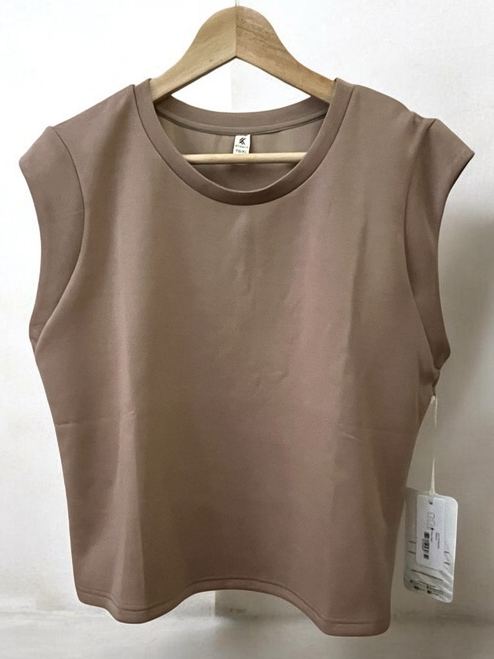 🆕 Kyodan Women’s Sleeveless Crewneck Top